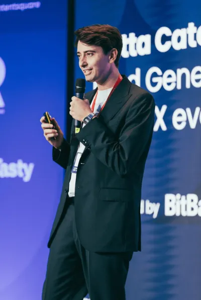 On stage al CX Circle